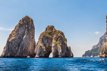 Naples Shore Excursion: Capri Day Trip with Lunch from Naples