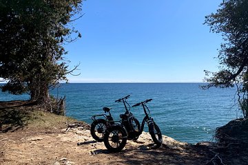 Cave Point Fat Tire E-Bike Tour