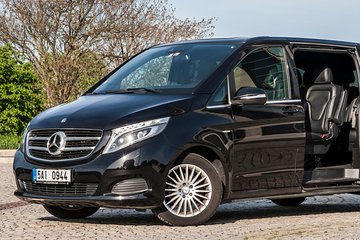 Prague - Budapest Private Car Transfer