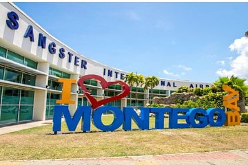 Montego Bay Hotels Private Airport Round Trip Transfer