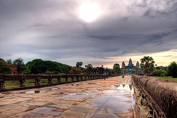 Siem Reap in Focus: 2 Days of Iconic Sights and Culture