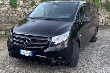 Private Transfer from Airport to City Center in Naples and vice versa