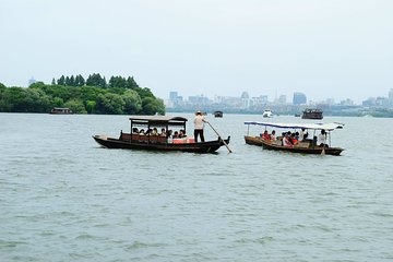 Hangzhou Private Day Tour with West Lake, Tea Village, Lingyin Temple and More