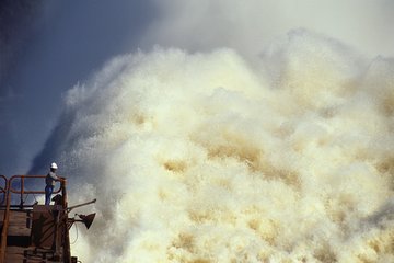 Panoramic Visit To Itaipu Hydroelectric