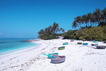 4-day Ho Chi Minh Cu Chi Tunnels Vung Tau Beach 