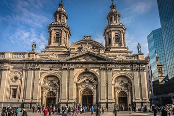 Private Santiago City Tour including Cerro San Cristobal