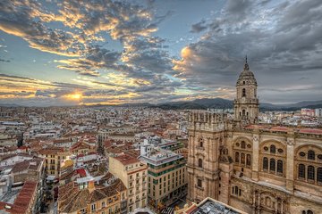 Private 4-hour Walking Tour of Malaga with entrance to the Cathedral