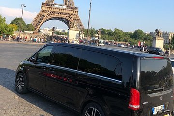 Private Transfer from Geneva Airport to Paris