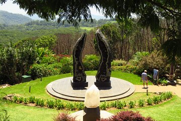 Crystal Castle Shuttle from Byron Bay (half day)