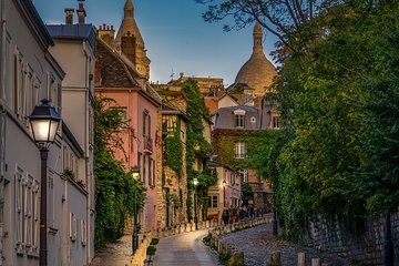 Montmartre: Secret Stories of Paris - Self-Guided Audio Tour