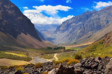 Cajón del Maipo - Embalse El Yeso and Termas de Colina