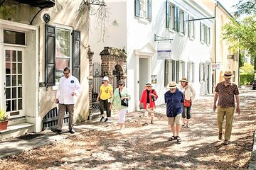 Undiscovered Charleston: Half Day Food, Wine & History Tour with Cooking Class
