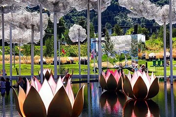 Private Half-day Tour to Swarovski Crystal World in Wattens