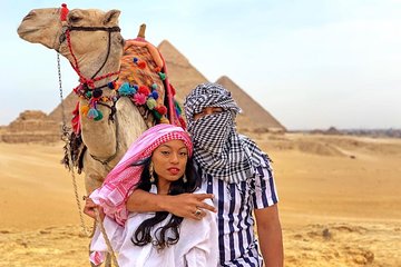 Privat 8 hours Day Tour to Giza Pyramids, Sakkara and Memphis