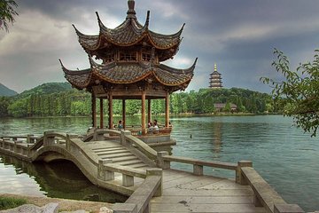 Romantic Tour in Hangzhou