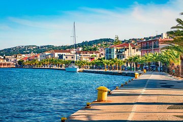 Discover the Argostoli city’s hidden treasures with local food tasting