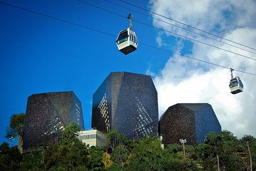 Medellin: From violence to innovation (Virtual Guided Tour)