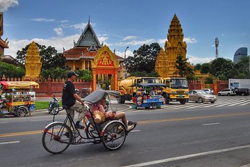 6-day Phnom Penh & Siem Reap with Angkor Temples & Floating Village