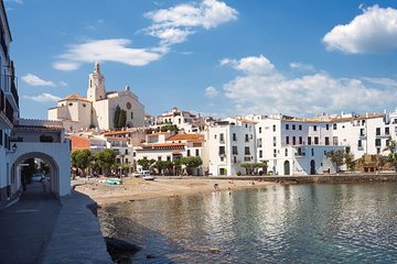 Dalí & Wine | Premium Private Tour with Coastal or Girona Add-On