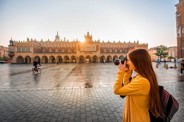 Mesmerizing Heritage of Krakow - Walking Tour