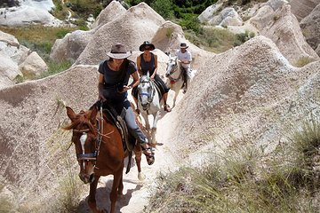 Cappadocia in a Day Small Group Tour from Hotels & Airport