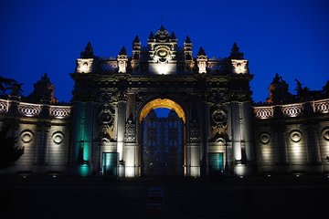 Dolmabahçe Palace and Journey Through Two Continents