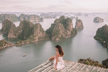 7-Day Hanoi & Siemreap (Halong Bay & Angkor Complex)