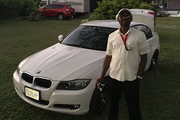  MBJ Round Trip Private Airport Transfer to Sandals Royal Caribbean Resort 
