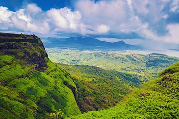 Private Guided Tour of Lonavala and Buddhist Karla Caves from Mumbai