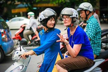 3-hour Hanoi By Night with Motorbike 