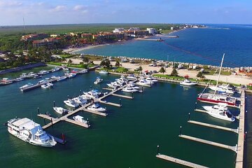 Sport Fishing at the Caribbean Sea. Enjoy an amazing time with friends & family