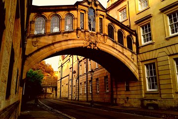 Oxford River Cruise + Walking Tour to Iffley village
