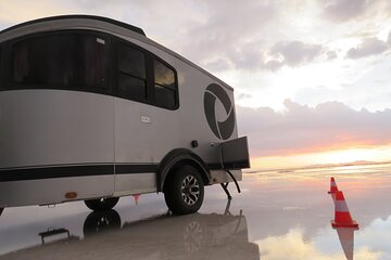 3 Days Uyuni Salt Flat with DELUXE CAMPER