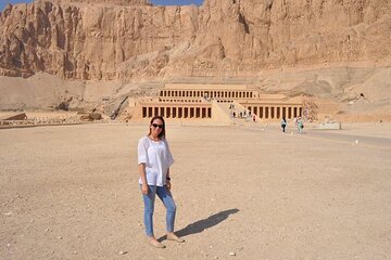 4 nights luxor and Aswan Nile cruise with hot air balloon,abu simbel from luxor