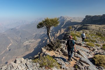 Jebel Akhdar Full Day Tour by 4x4