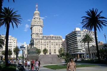 Premium Day Tour To Montevideo From Buenos Aires