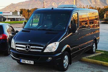 Santorini private mini van transfers