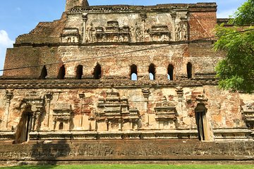 Ritigala, Kala Wewa and Namal Uyana from Sigiriya