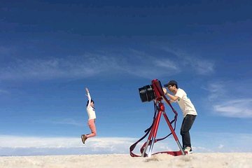 Full-Day Tour to Salar de Uyuni (Maximum 4 people)