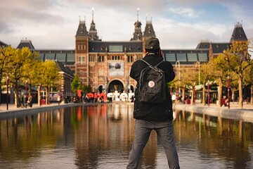 Touristic highlights of Amsterdam on a Half Day (4 Hours) Private Tour