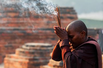 Private Full-Day Tour of Buddhist History in Sarnath