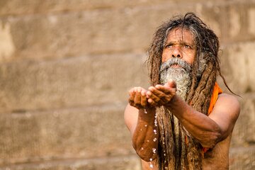 Guided Sunrise Walking Tour of Assi and Dashashwamedh Ghat