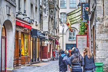 Private tour of Paris's coolest neighbourhood tour - Les Marais with a local