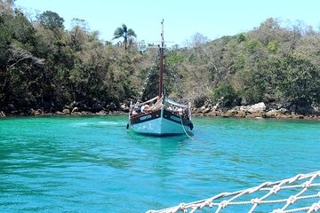 Half-Day Blue Lagoon Schooner Tour