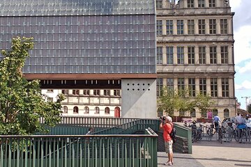 Ghent Walking Tour - City Highlights and Beyond Tradition