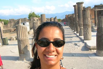 Day Trip to Pompei from Naples on private tour with a local