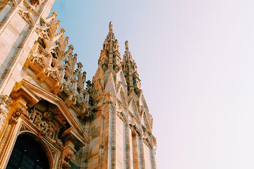Layover in Milan a Private Tour with a local: Best Highlights of Milan
