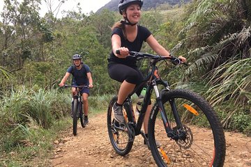 Cycling around Knuckles mountain range