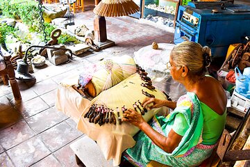 Mask Making Tour from Bentota