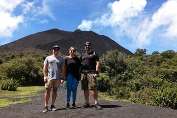 Private Tour: Pacaya Volcano Hike Experience from Antigua Guatemala